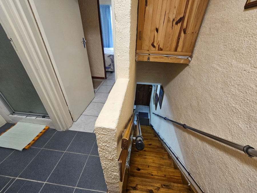 3 Bedroom Property for Sale in Herolds Bay Western Cape